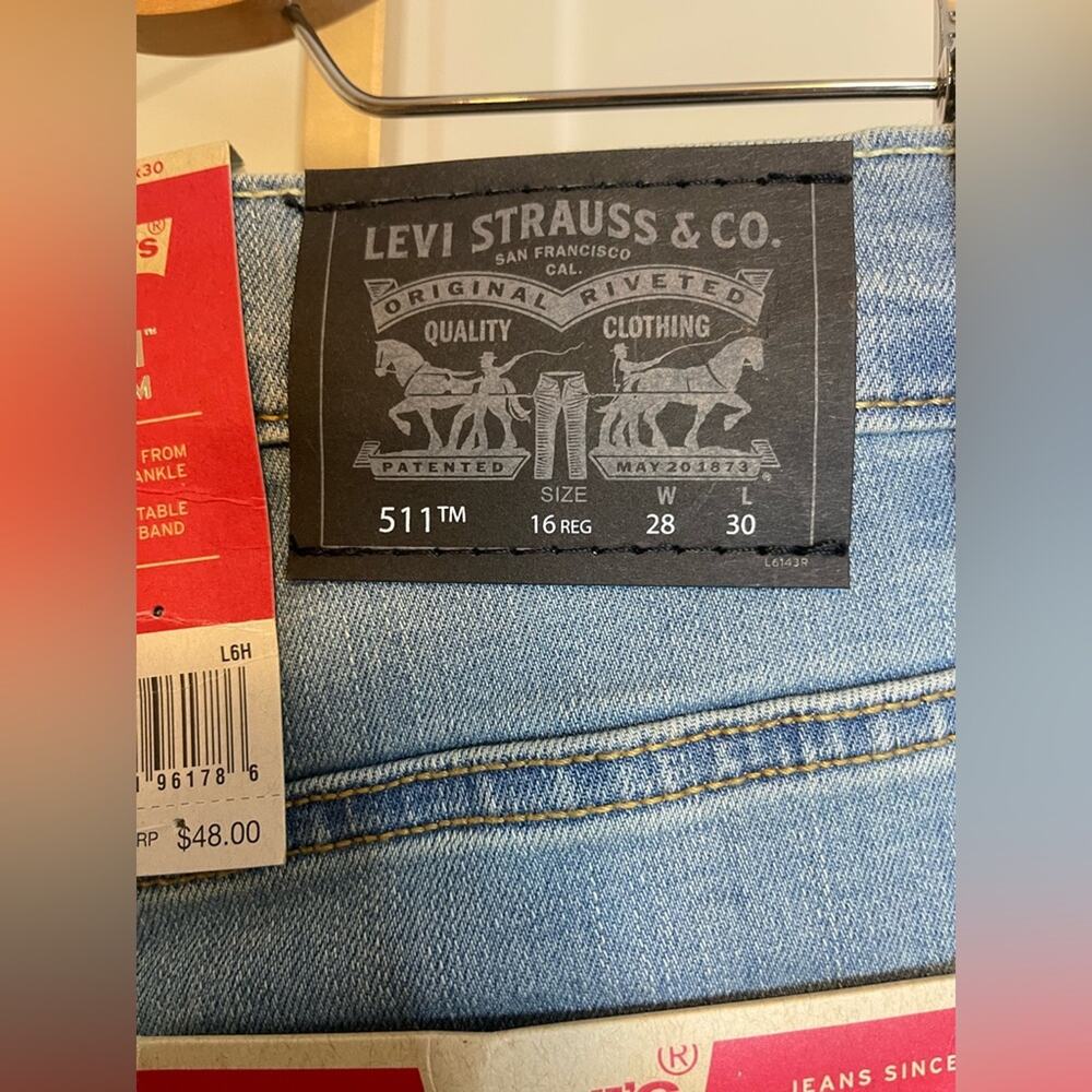 NWT and NWOT: Boys Size 16 511 Slim Levis- 2 pairs - Picture 6 of 12